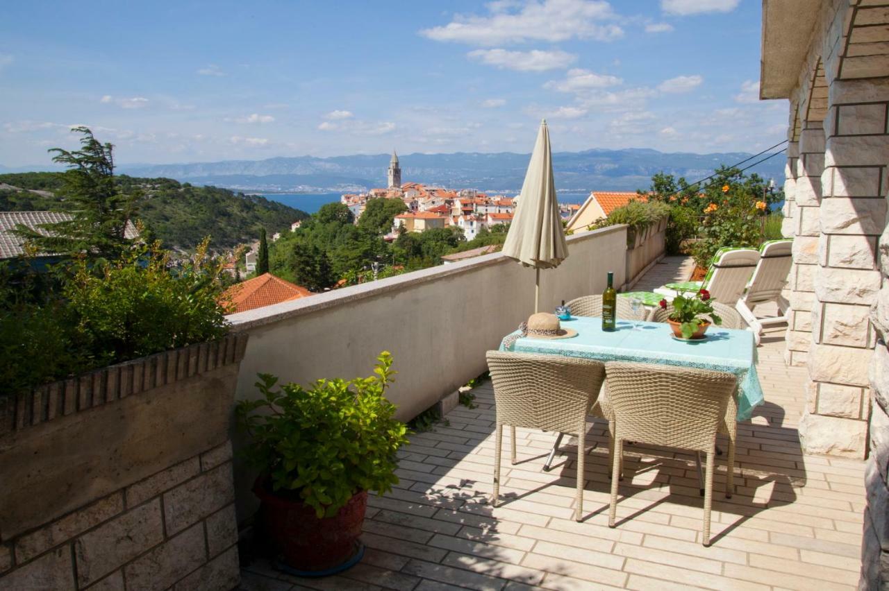 Apartments Marija Vrbnik Zewnętrze zdjęcie